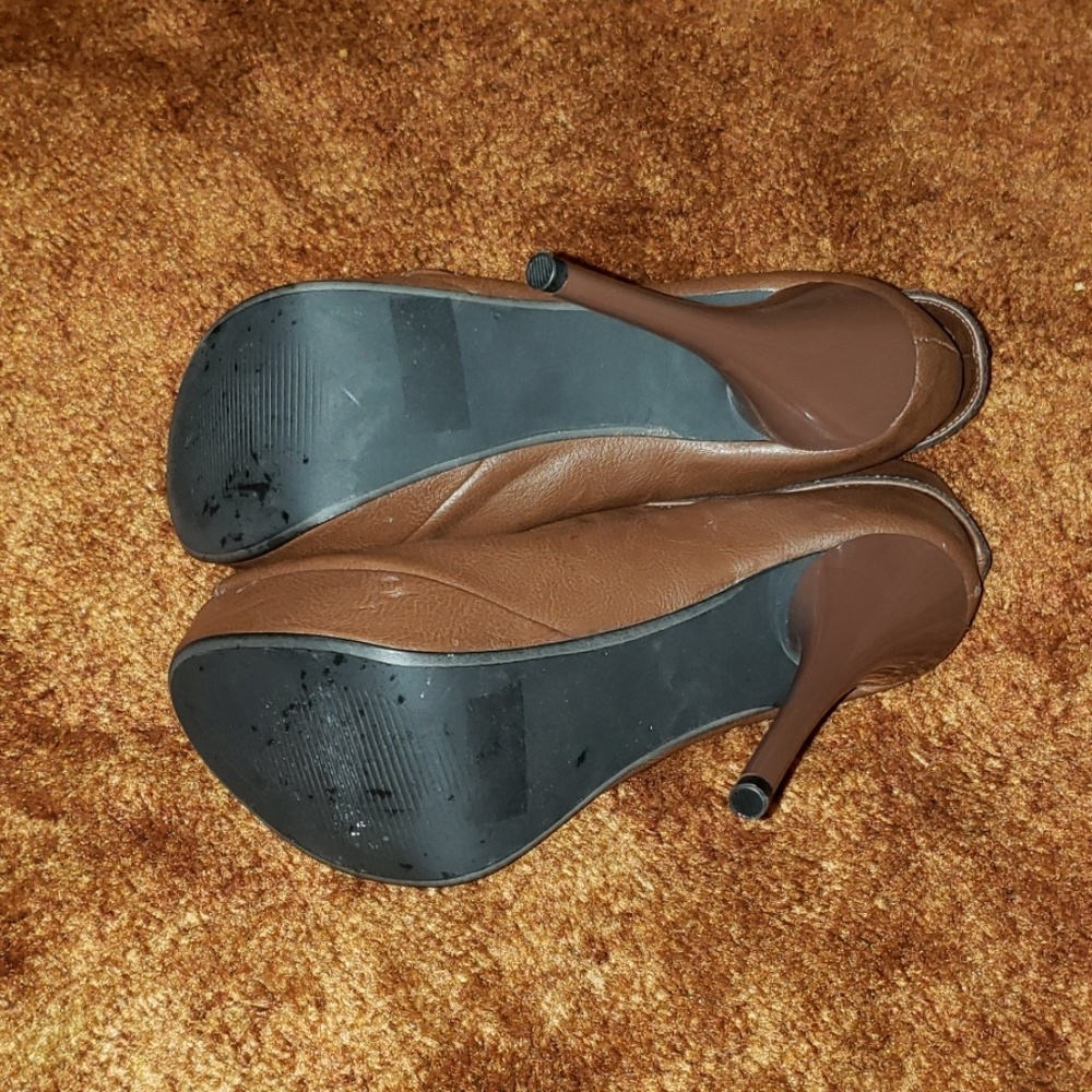 Booties - Picture 4 of 9